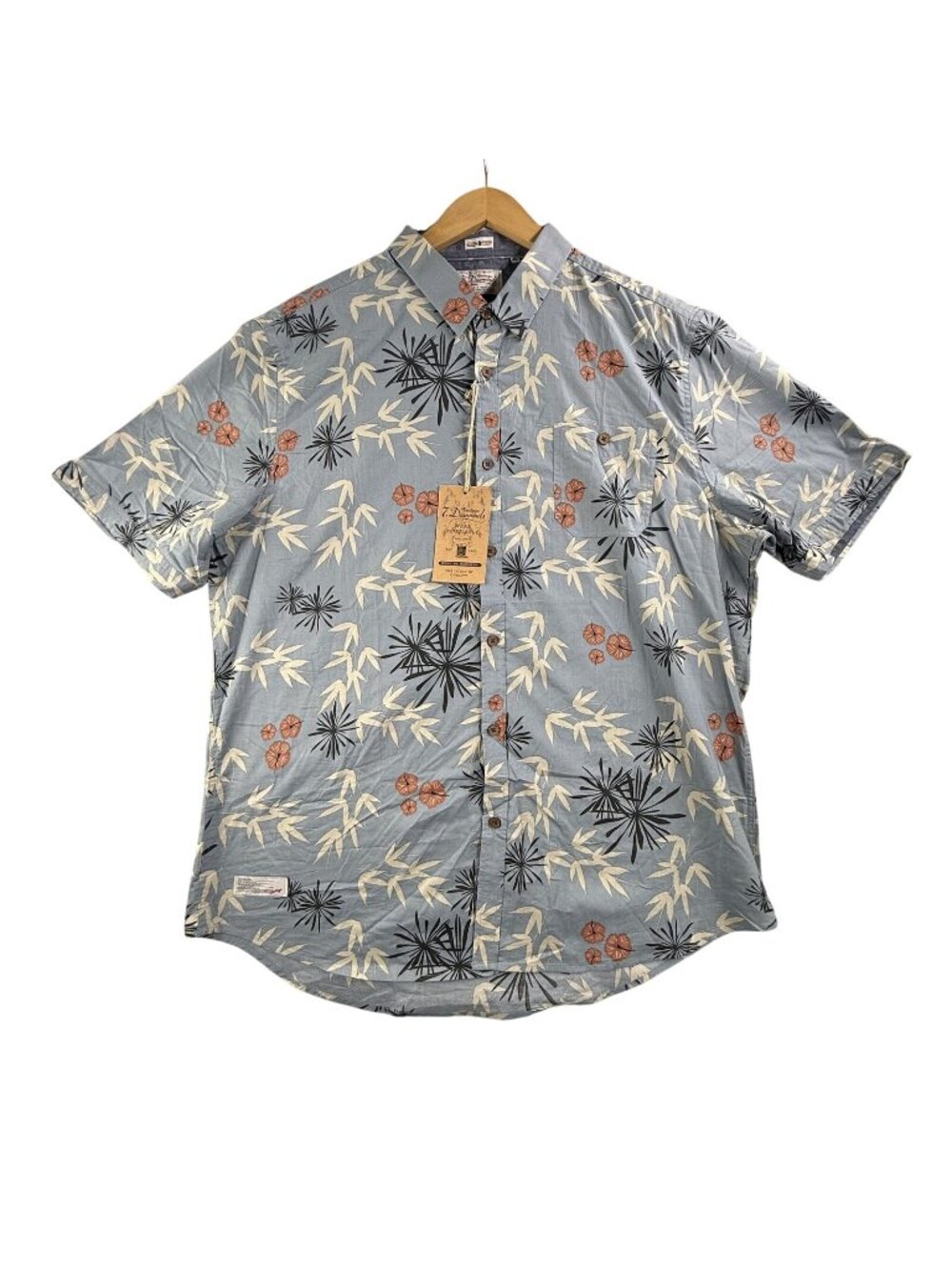7 Diamonds Shirt Men 3XL Blue Hawaiian Plastic Jungle Button Up Short Sleeve New